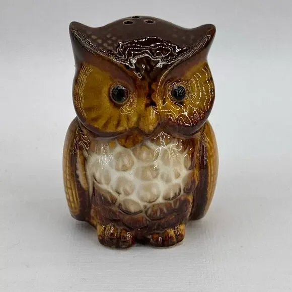 Set of 2 Mismatch Ceramic Owl Salt And Pepper Shakers With Stoppers 3" - Picture 2 of 7